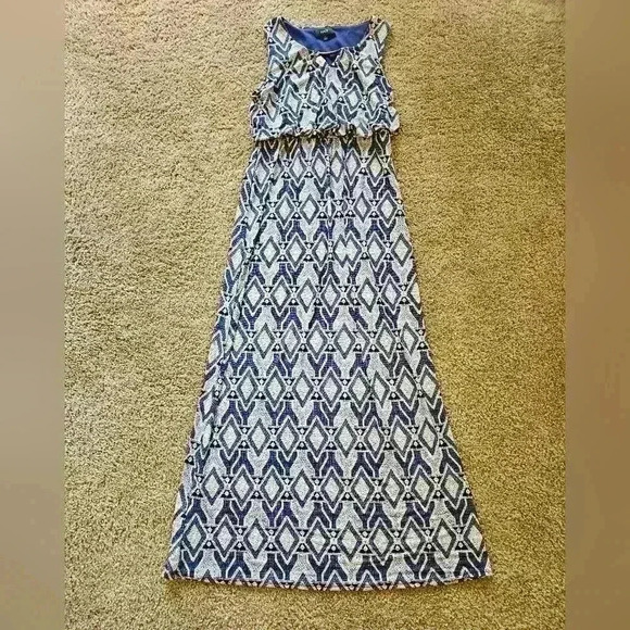 Naif Bohemian Sleeveless Blue & White Maxi Dress w/ Empire Waist, Size Large - Picture 1 of 6